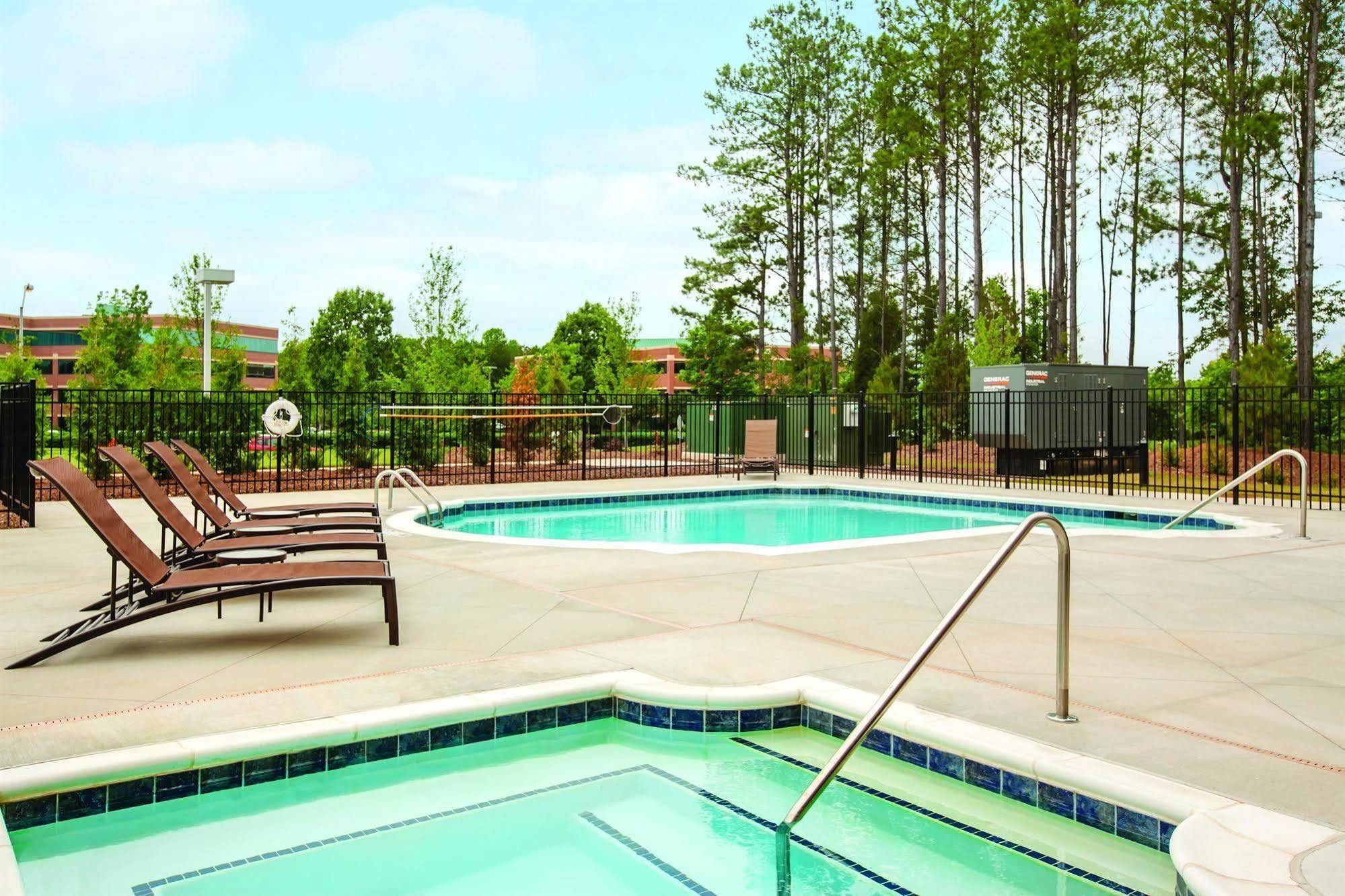 Hyatt Place Raleigh Cary Екстер'єр фото